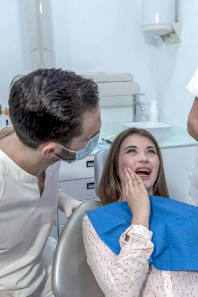  Tool, TX Emergency Dentist Pros